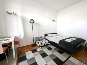 Spacious Maksimir Condo